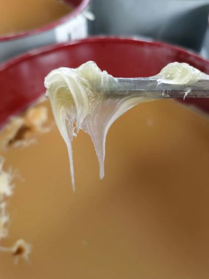  Industrial Yellow Vaseline/Petroleum Jelly for General Metal Anticorrosion and Lubricant